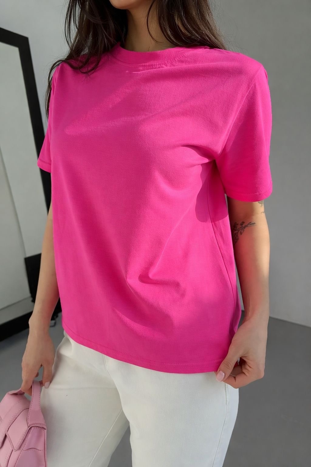 футболки женская,футболка женская базовая,футболка оверсайз розовая,футболка оверсайз фуксия,женская базовая футболка оверсайз