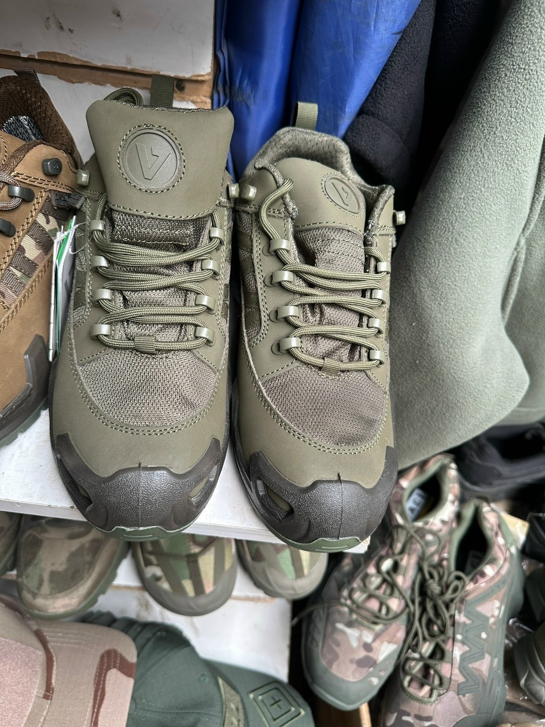 тактические кроссовки,тактическая ,тактические ботинки,ботинки тактические треккинговые,треккинговые тактические кроссовки