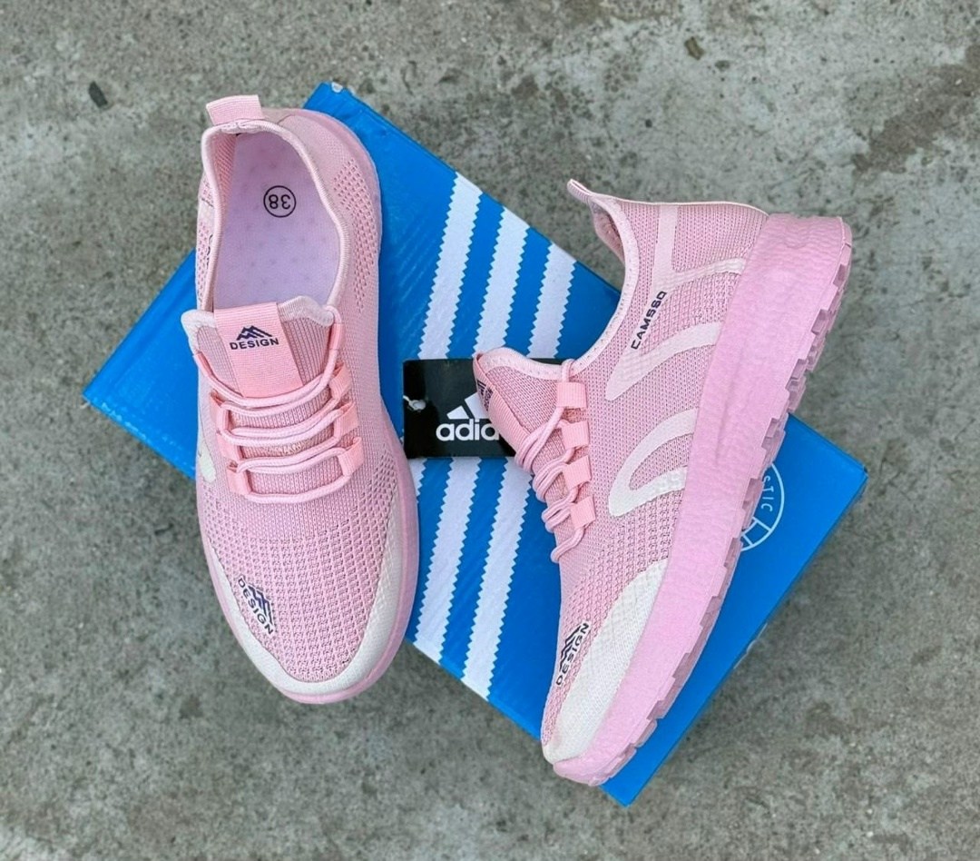 женские кроссовки,кроссовки адидас женские 2026,кроссовки женские adidas,кроссовки,кроссовки адидас женские
