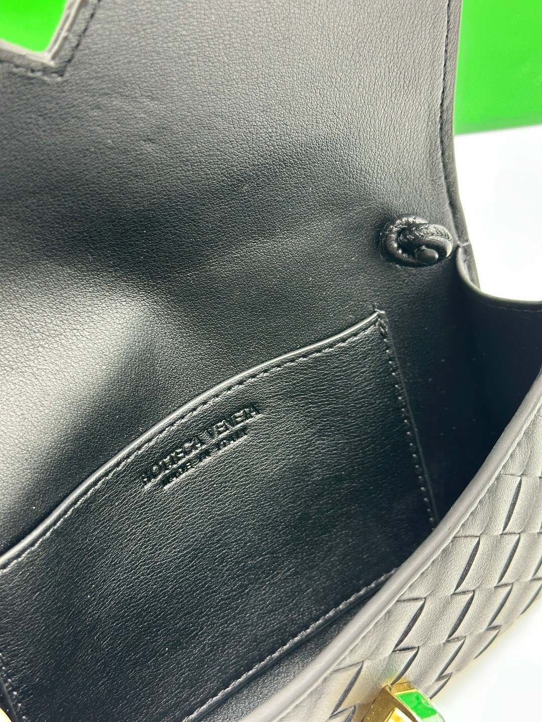 bottega veneta сумки женские,bottega veneta сумка,клатч bottega veneta,bottega veneta сумка на плечо,кожаный клатч bottega veneta