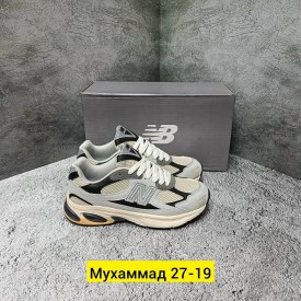 Кроссовки