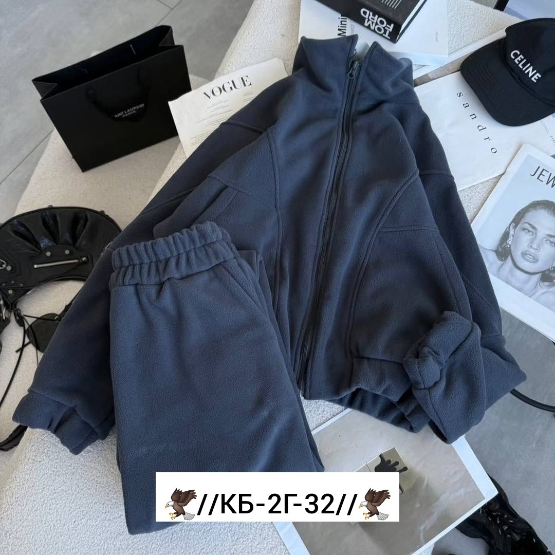 женский костюм спортивный на флисе,женские костюмы на флисе,спортивные костюмы на флисе,костюм на флисе,спортивный костюм