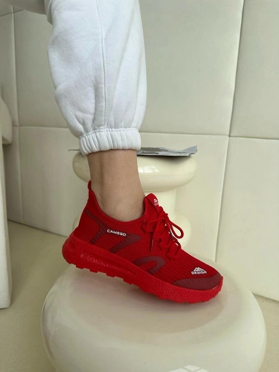 спортивная ,детские кроссовки,дышащие кроссовки,кроссовки красные,спортивные кроссовки