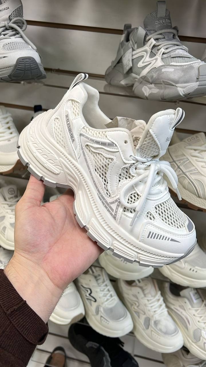 кроссовки женские,массивные кроссовки,кроссовки для женщин,массивные кроссовки женские,повседневные кроссовки