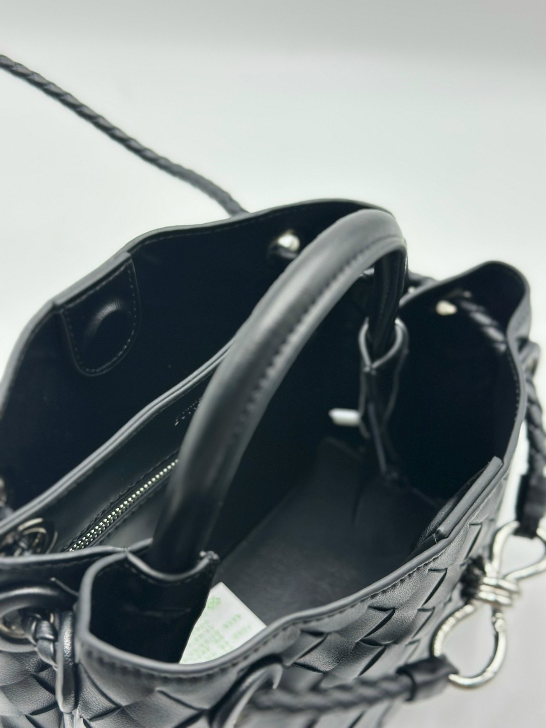 женская сумка bottega veneta,сумка bottega veneta,черная женская сумка bottega veneta,женская сумка,сумка боттега венета