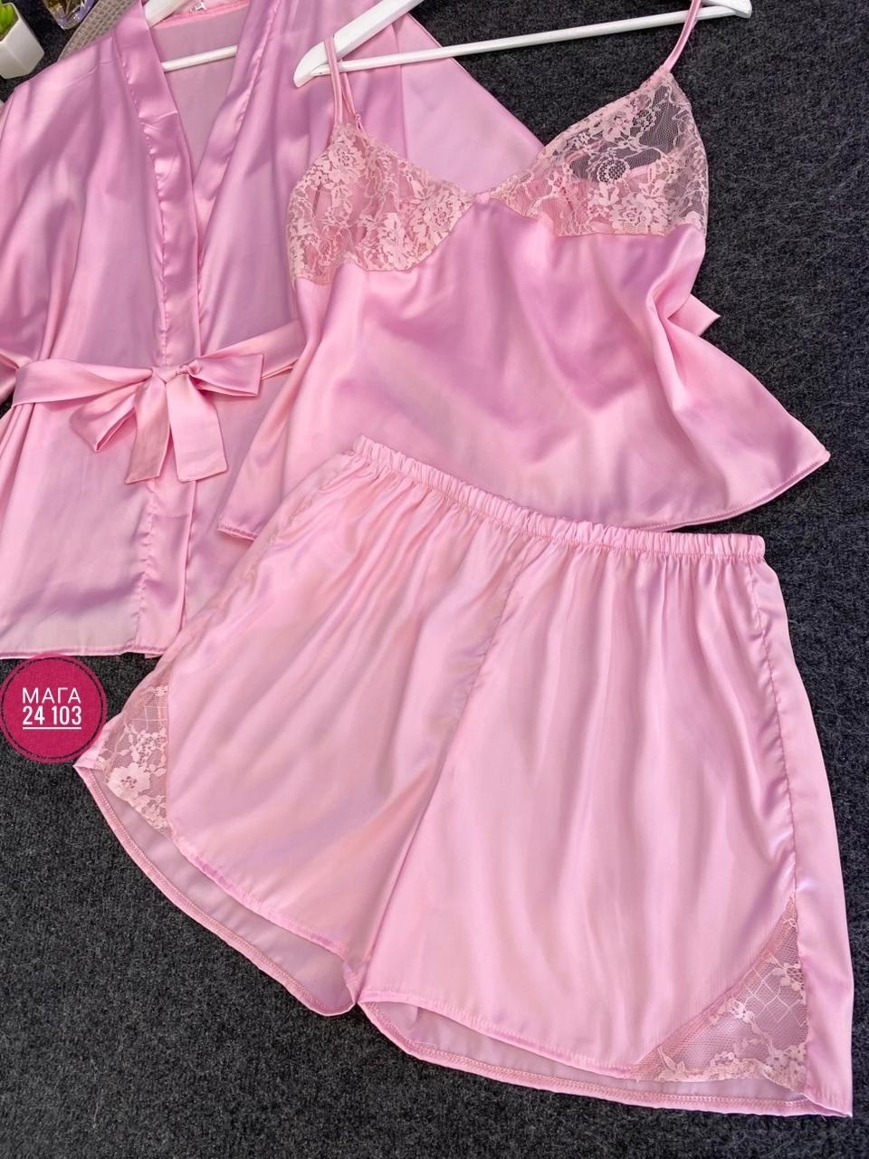 женский халат,халат розовый,шелковый женский халат,атласный пеньюар,халат неглиже