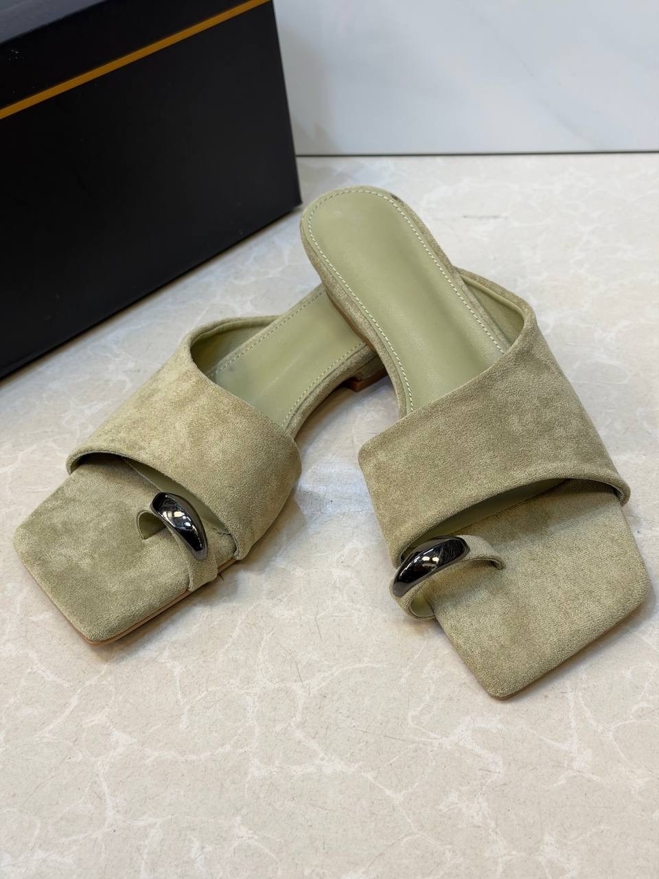 ,модные тапочки,замшевые босоножки,женские сандалии,босоножки женские