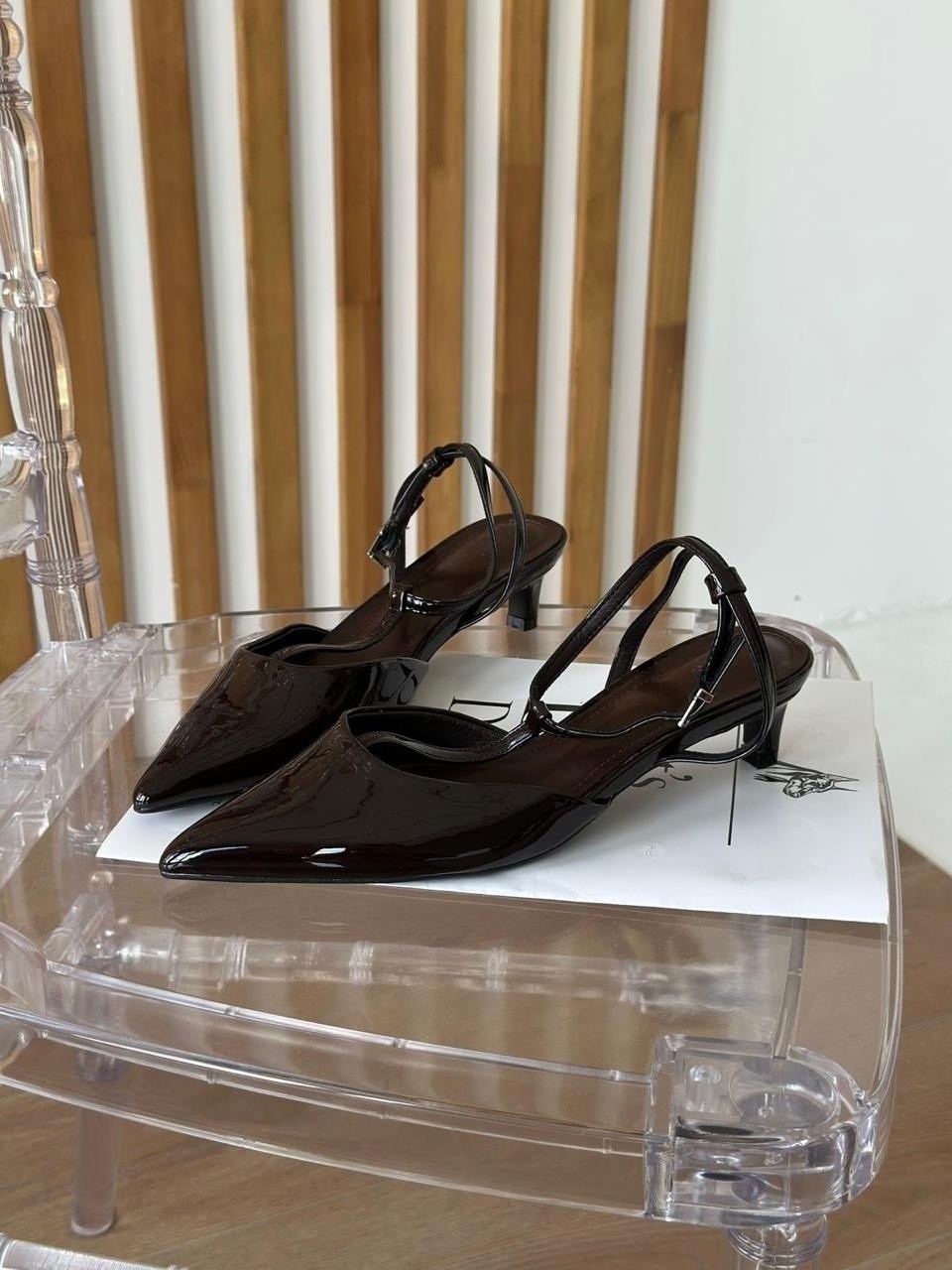 ,каблуки туфли,открытые туфли, женская,коричневые туфли