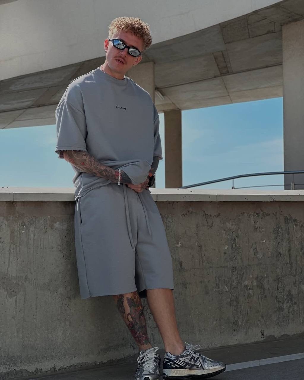 спортивный мужской костюм летний с шортами,cпортивный костюм оверсайз с шортами,летний костюм мужской оверсайз,летний костюм оверсайз,мужской спортивный костюм с шортами