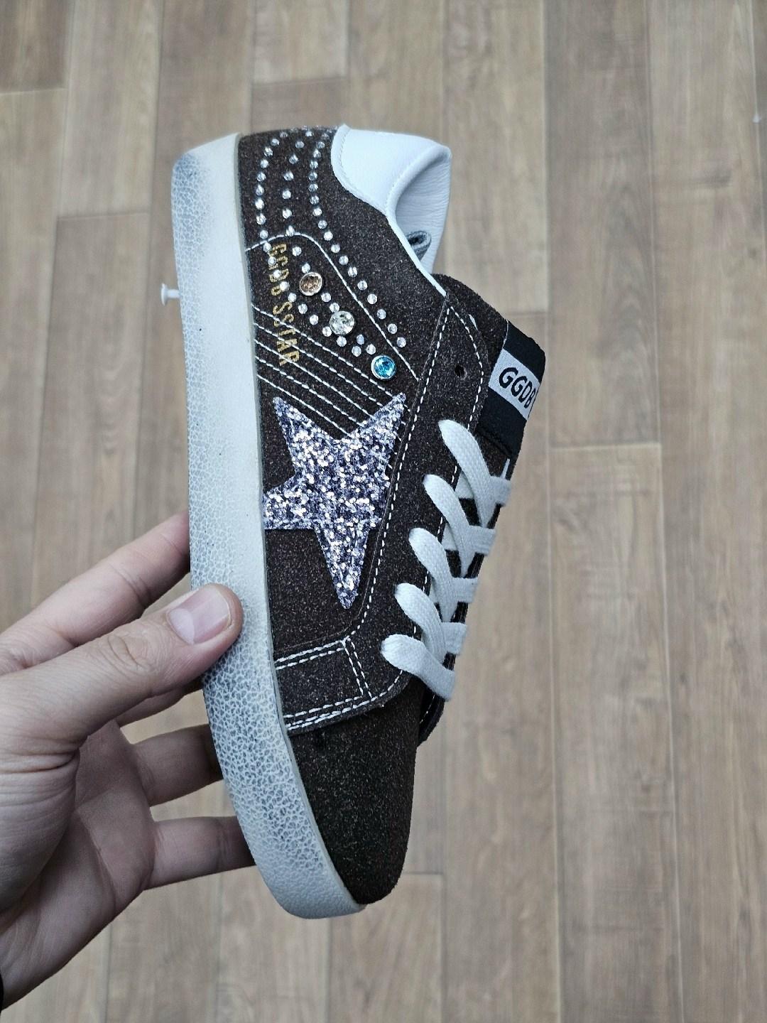 golden goose кеды super-star с блестками серебристый,,голден гус кеды блестящие,голден гус кеды,блестящие кроссовки