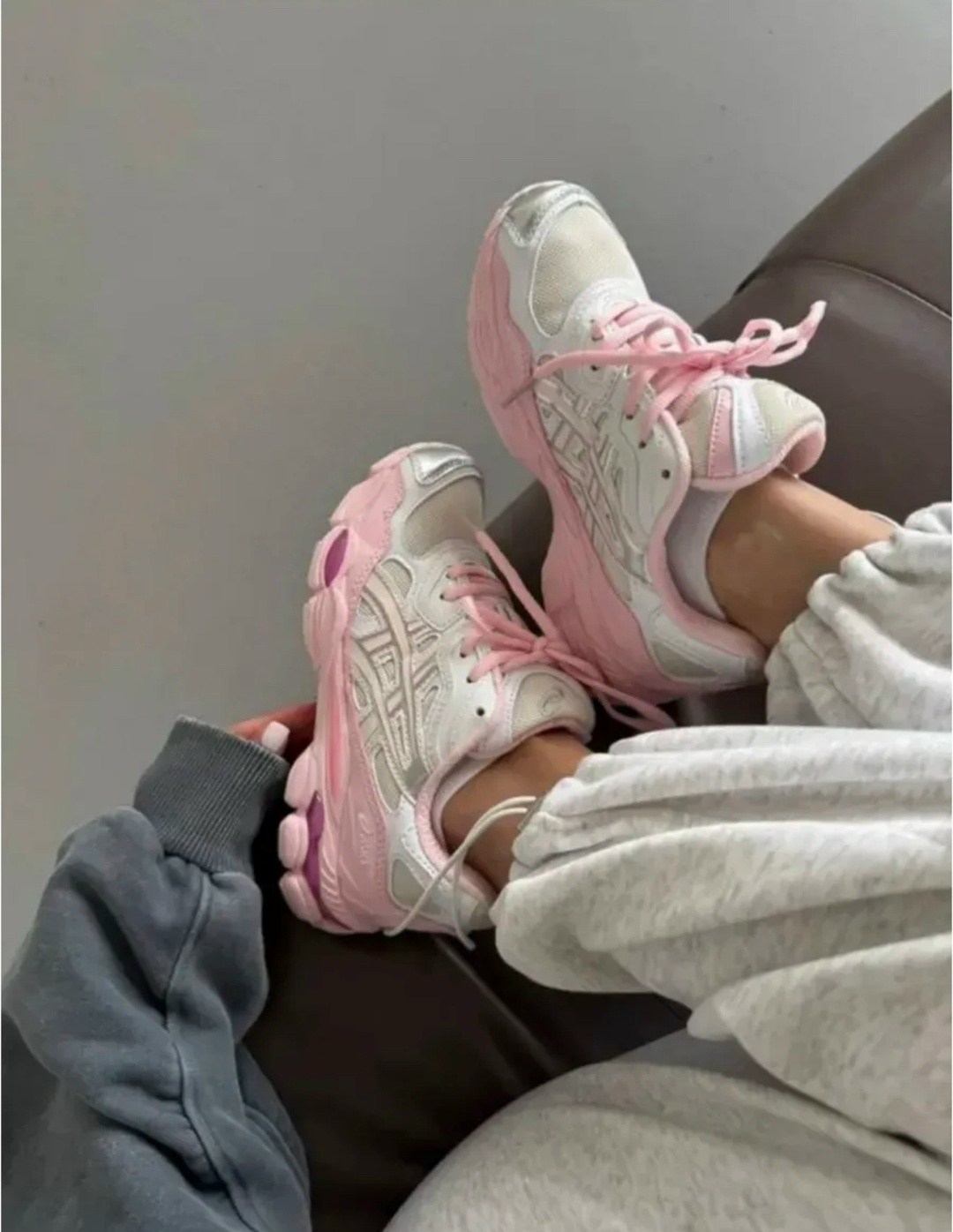 кроссовки женские asics,кроссовки asics gel nyc,кроссовки asics gel kahana 8,кроссовки asics gel,женские кроссовки