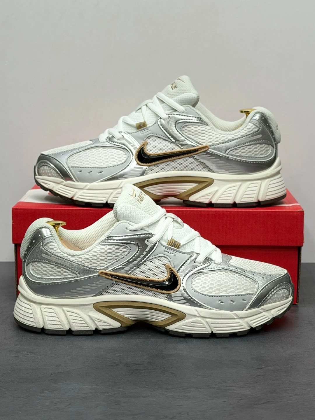 кроссовки nike,кроссовки женские мужские,,кроссовка мужской,кроссовки