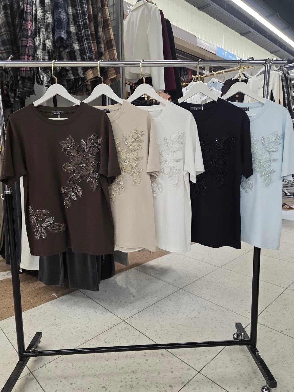 брюки прямые,широкие брюки,костюм велюровый,брюки велюровые,брюки женские широкие