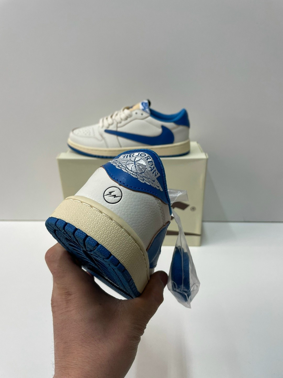 air jordan 1 low travis scott,кроссовки nike air jordan 1 low & travis scott,nike air jordan 1 low travis scott fragment,nike travis scott x air jordan 1 low,nike air jordan 1 low travis scott