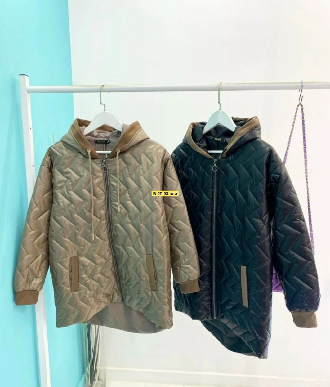 стеганая куртка с капюшоном 64-72,куртка демисезонная женская,куртка женская,удлиненная куртка,куртка