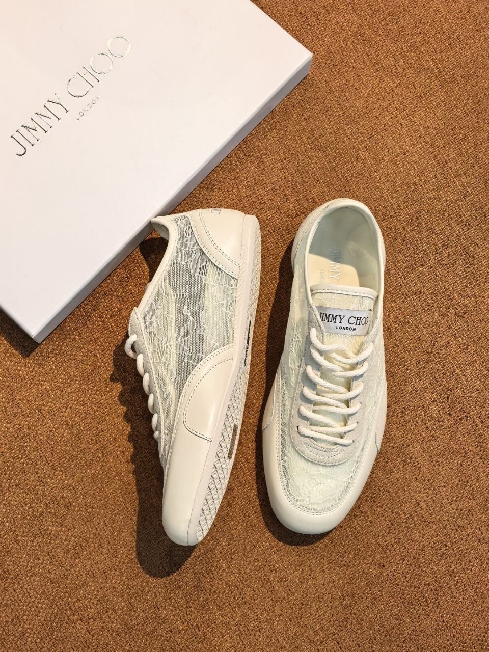 ,brunello cucinelli кроссовки,кроссовки женскиe, женская,модные кроссовки