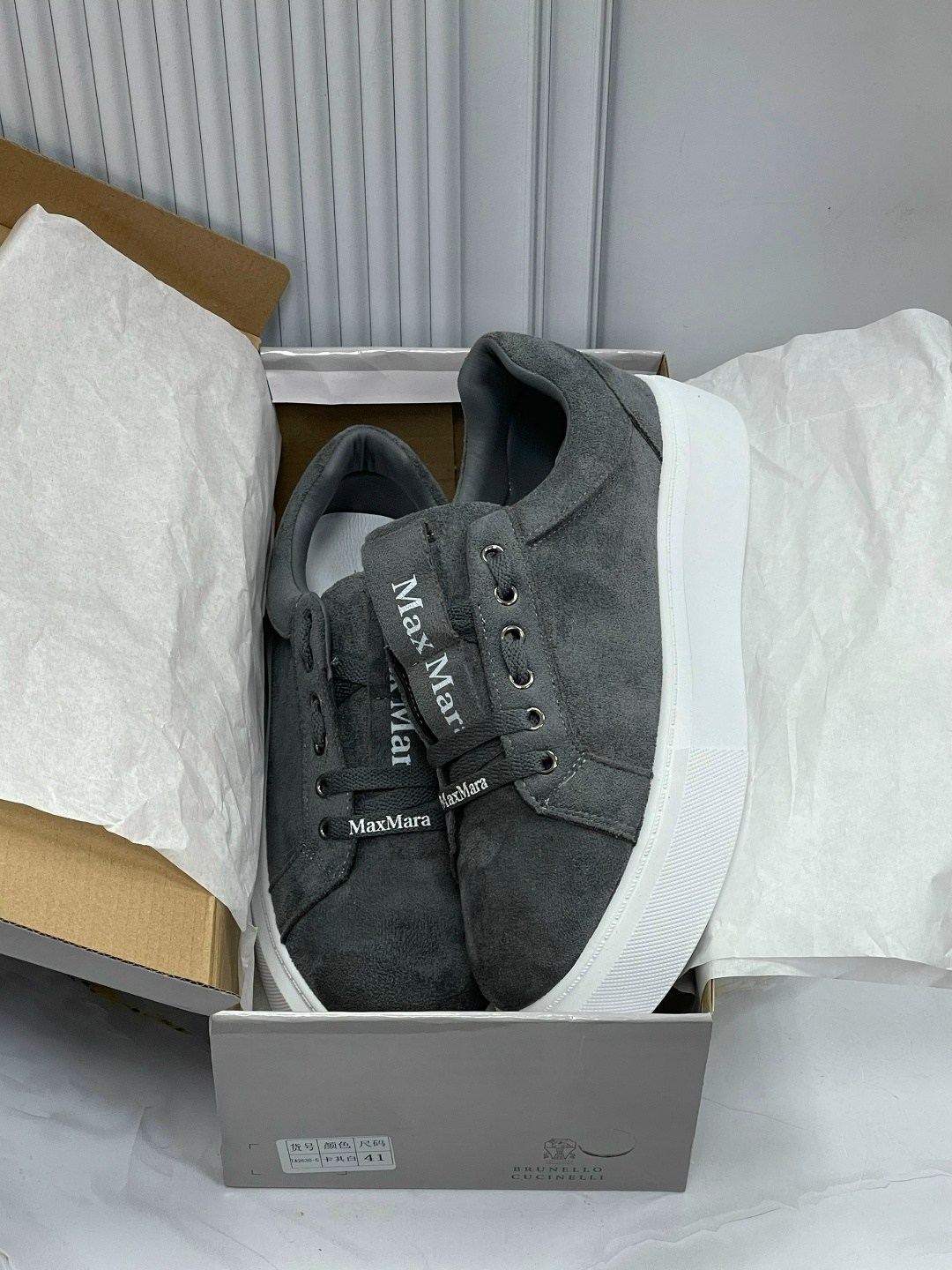 ,серые замшевые кеды,замшевые кеды,женские кроссовки,кеды женски