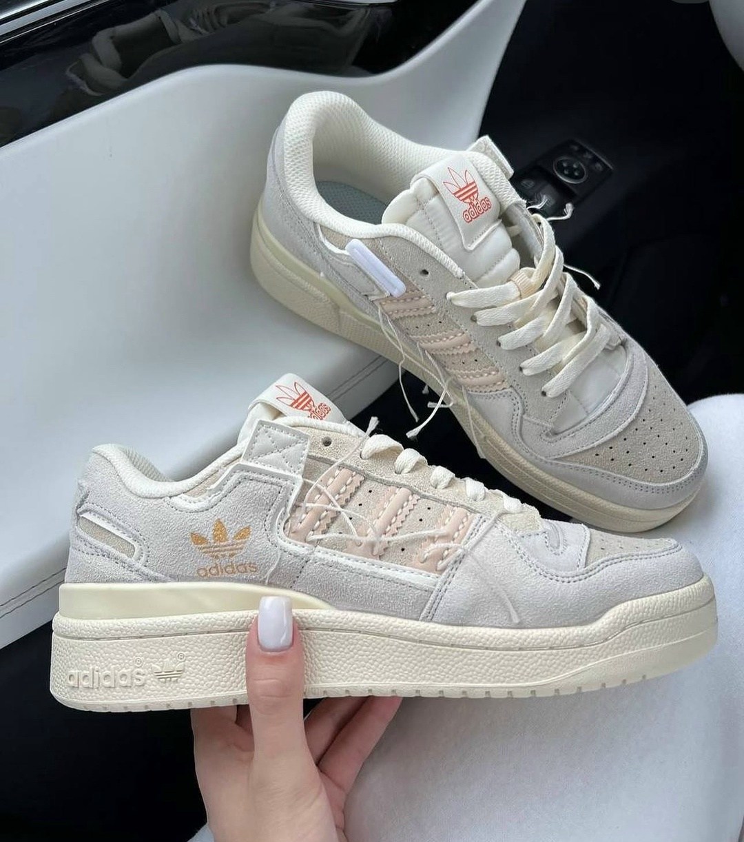 женские кроссовки adidas,кроссовки adidas,adidas forum low 84 бежевый лайт,женские кроссовки,бежевые кроссовки