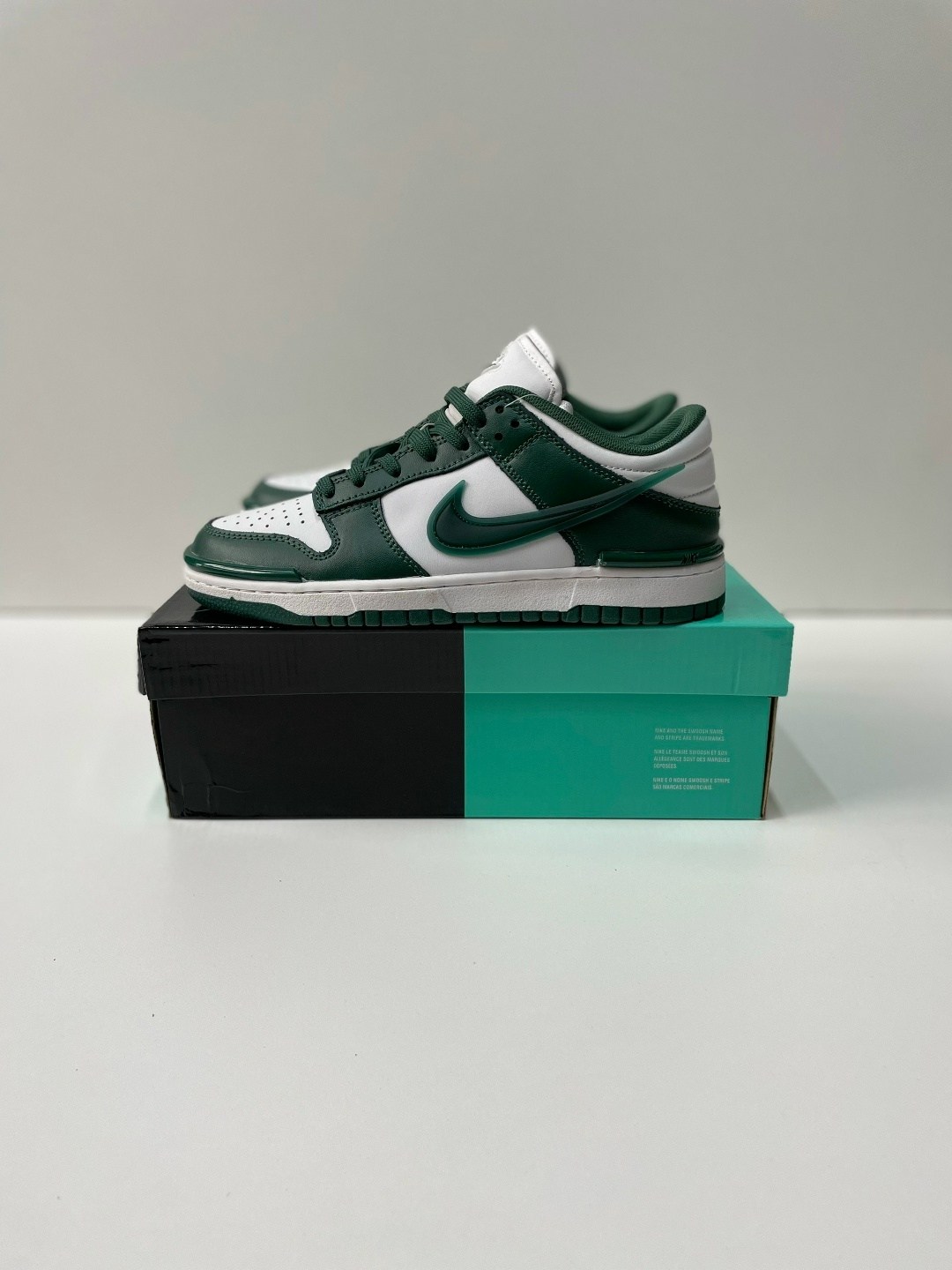 кроссовки,кроссовки nike dunk low gs 'michigan state' белый дубль,кроссовки nike sb dunk low,nike dunk low green,nike dunk low