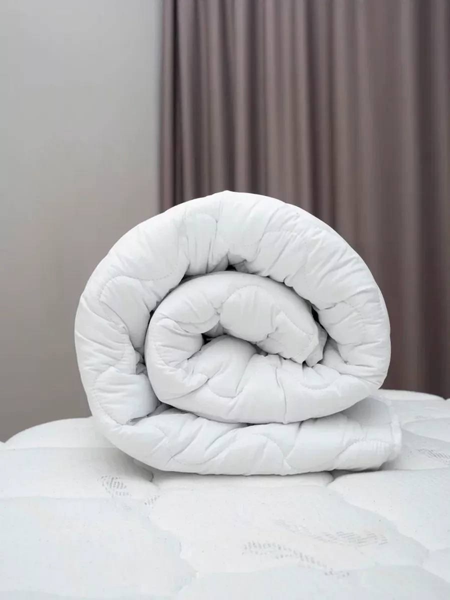 одеяло стеганое,наматрасник стеганый,одеяло белое,комплект одеяло,наматрасник