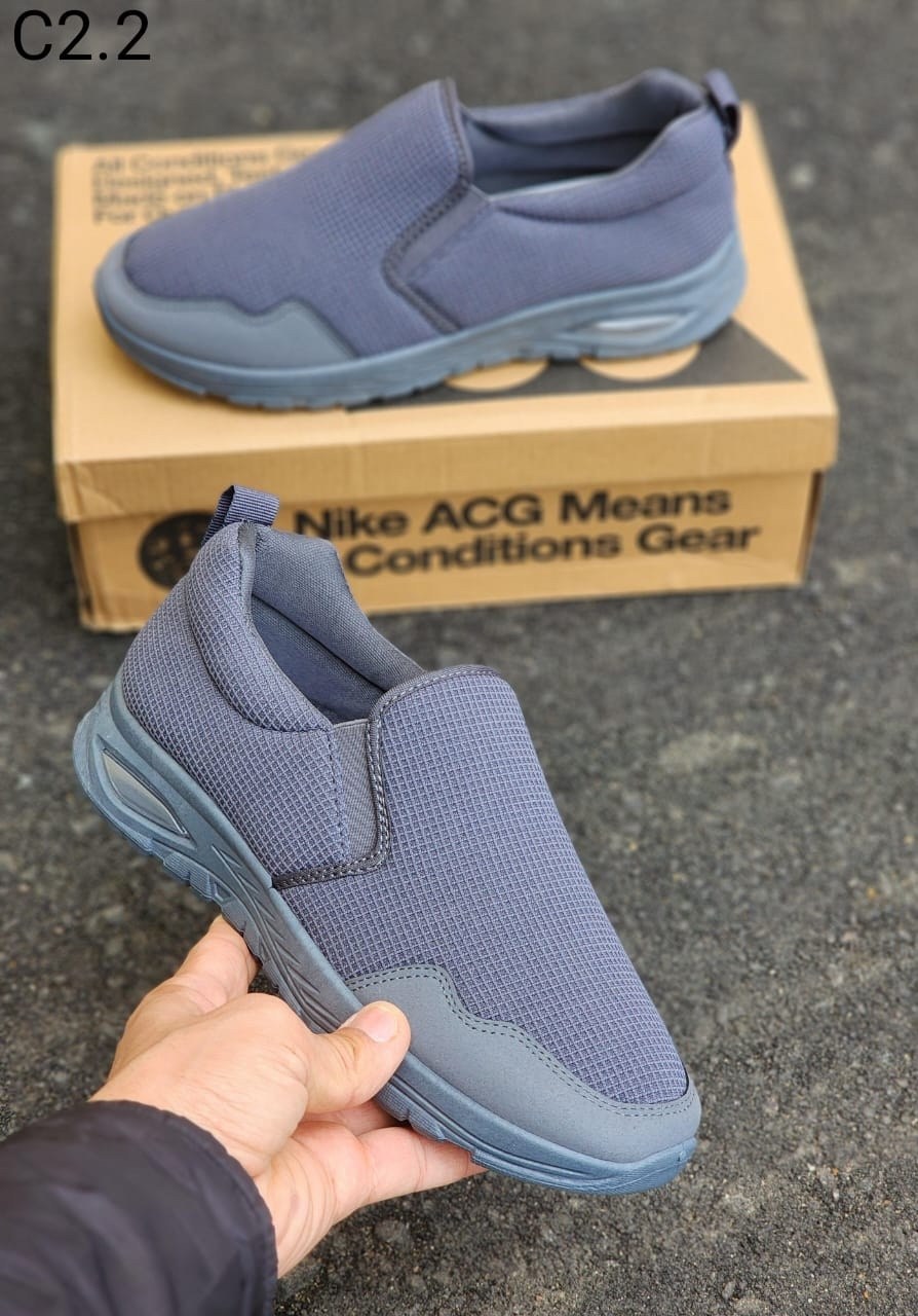 , спортивная,мужские кроссовки, мужская,специальная