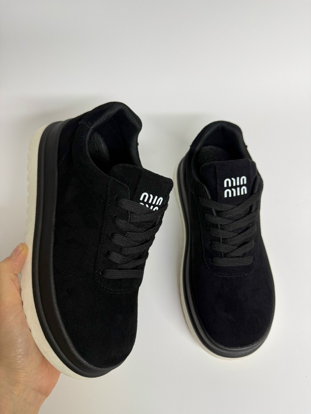 ,женские кроссовки,повседневные кроссовки,замшевые кроссовки,кроссовки платформа