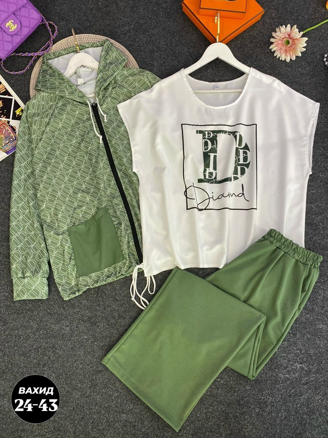 женские костюмы больших размеров,костюм двойка женский большого размера,костюм женский тройка,костюм больших размеров повседневный,женский спортивный костюм больших размеров