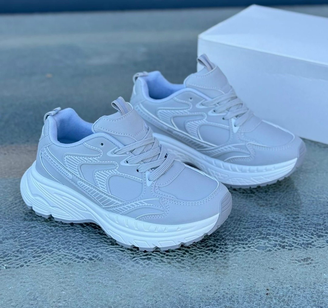 кроссовки,кроссовки женские,белые кроссовки,модные кроссовки,кроссовки на пенке женские