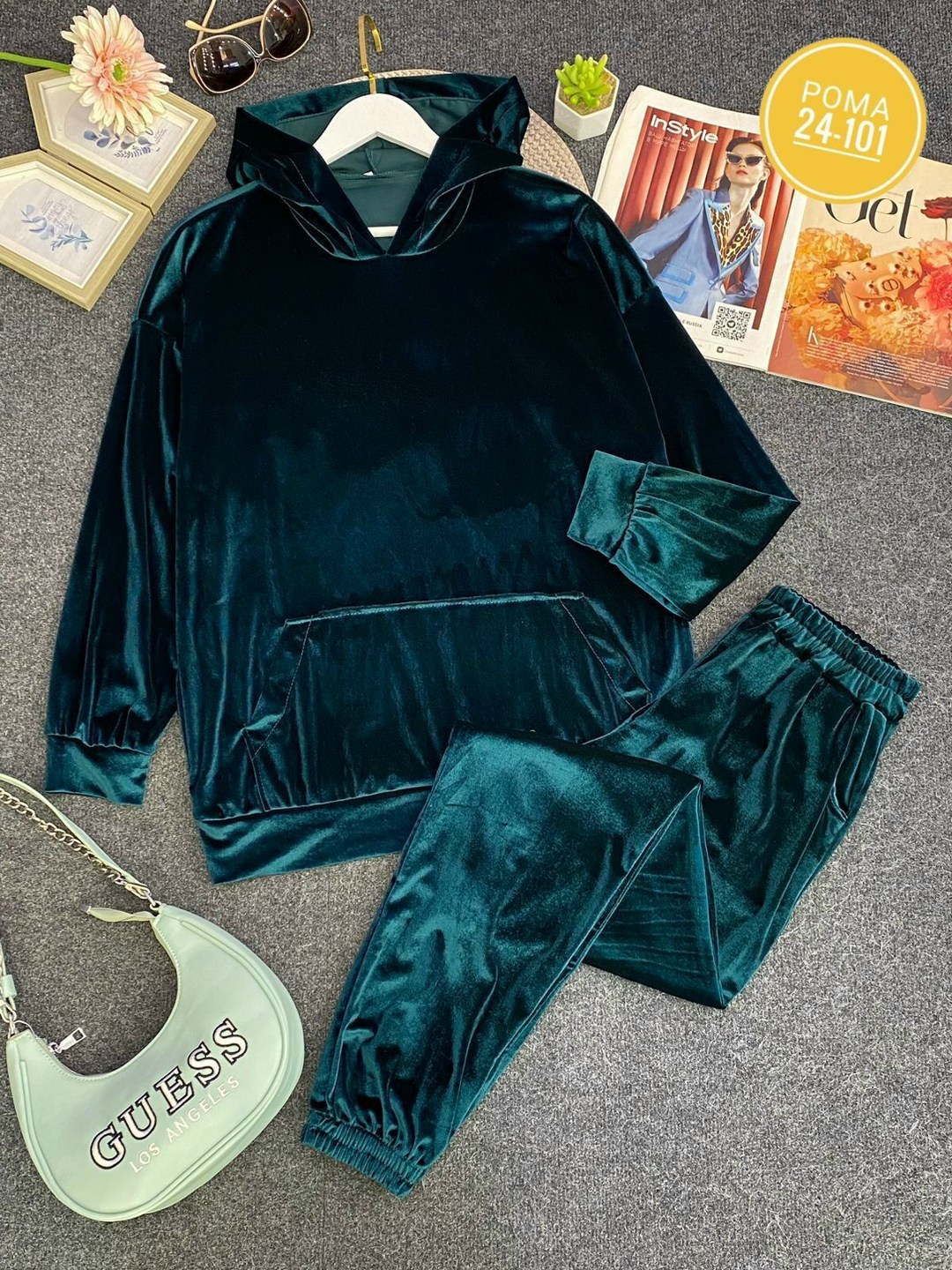 костюм спортивный женский,костюм спортивный велюровый женский,женский велюровый костюм,bonjean велюровый спортивный костюм женский,велюровый спортивная костюм