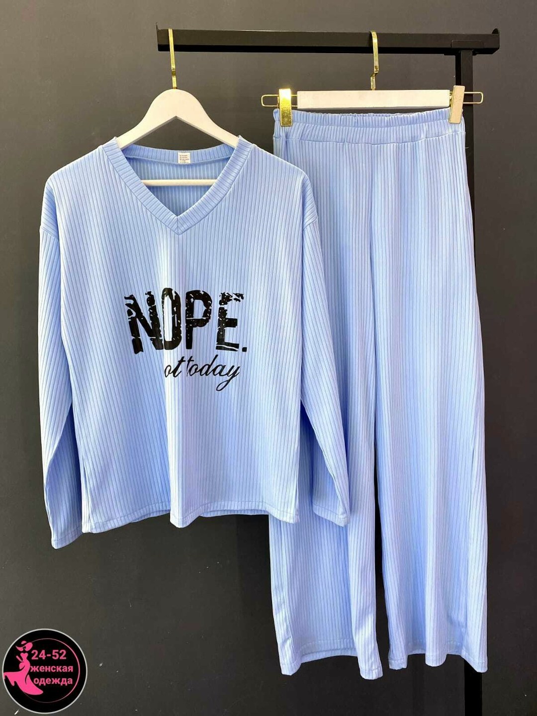 брючный костюм,трикотажные костюмы,трикотажный костюм женский,женские костюмы,костюм с брюками