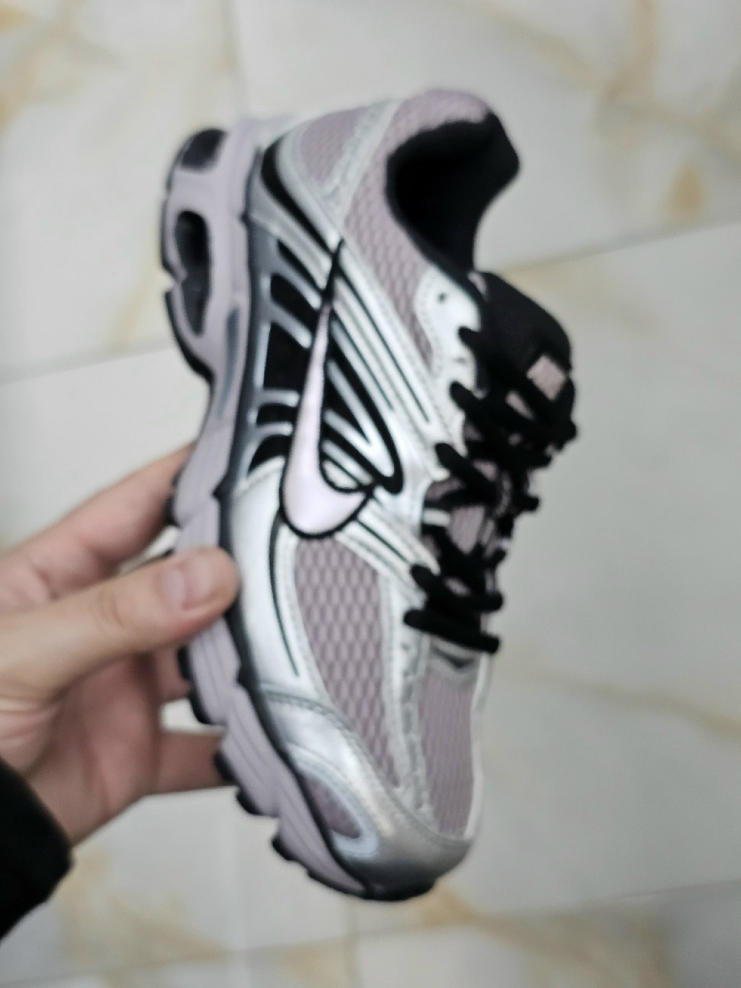 женские кроссовки nike air zoom vomero 5,кроссовки nike zoom vomero 5,кроссовки nike air zoom vomero 5,женские кроссовки nike,кроссовки