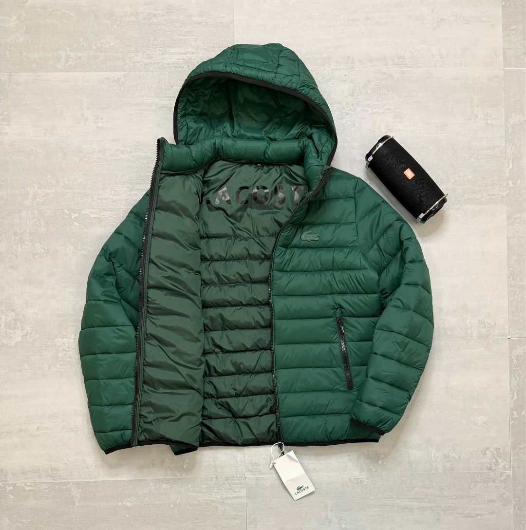 куртка lacoste,зеленая мужская осенняя куртка lacoste,куртка лакост мужская,куртка лакомт демисезон мужская зелена,зимняя куртка lacoste