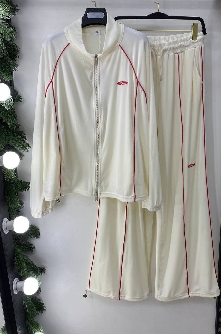 костюм спортивный celine,белый спортивный костюм в стиле celine,спортивный костюм,спортивный костюм для женщин