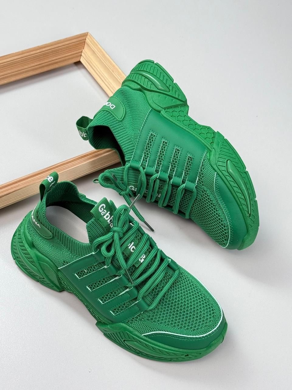 кроссовки женские,кроссовки,кроссовки весенние,кроссовки для женщин,модные кроссовки