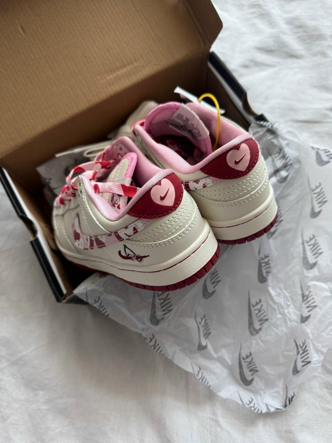 кроссовки,лимитированные кроссовки,кроссовки nike dunk,оригинальные кроссовки,женские кроссовки