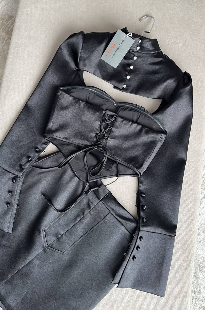 атласное платье,платье модное,платье,вечернее платье,чёрное атласное платье