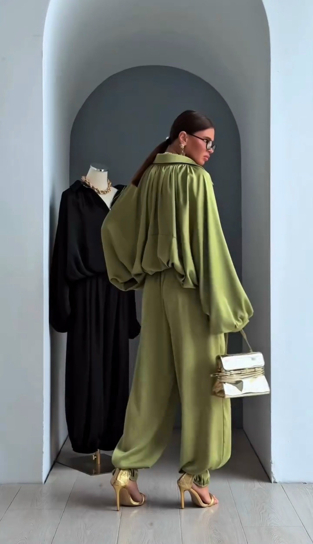 костюм с брюками,женские комбинезоны,комбинезон с брюками,брючный комплект