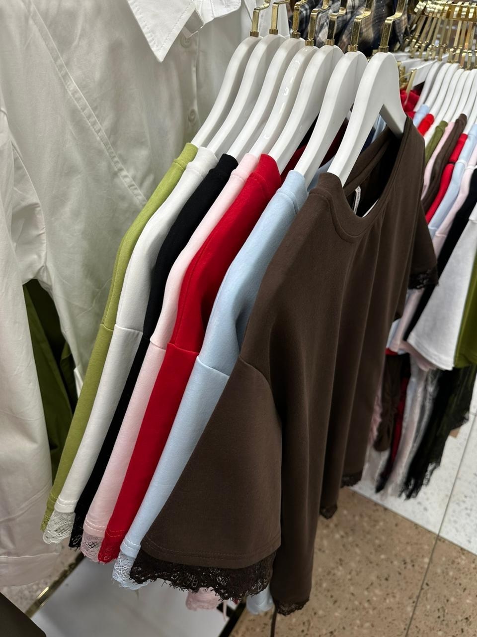 футболка с кружевами,футболки для женщин,футболки женская,стильная футболка,футболки оверсайз