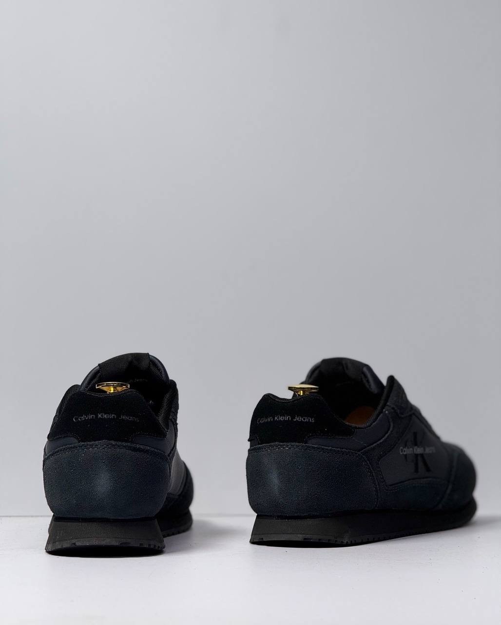 обувь,мужские кроссовки,кроссовки брендовые,мужская обувь кроссовки,кроссовка мужской