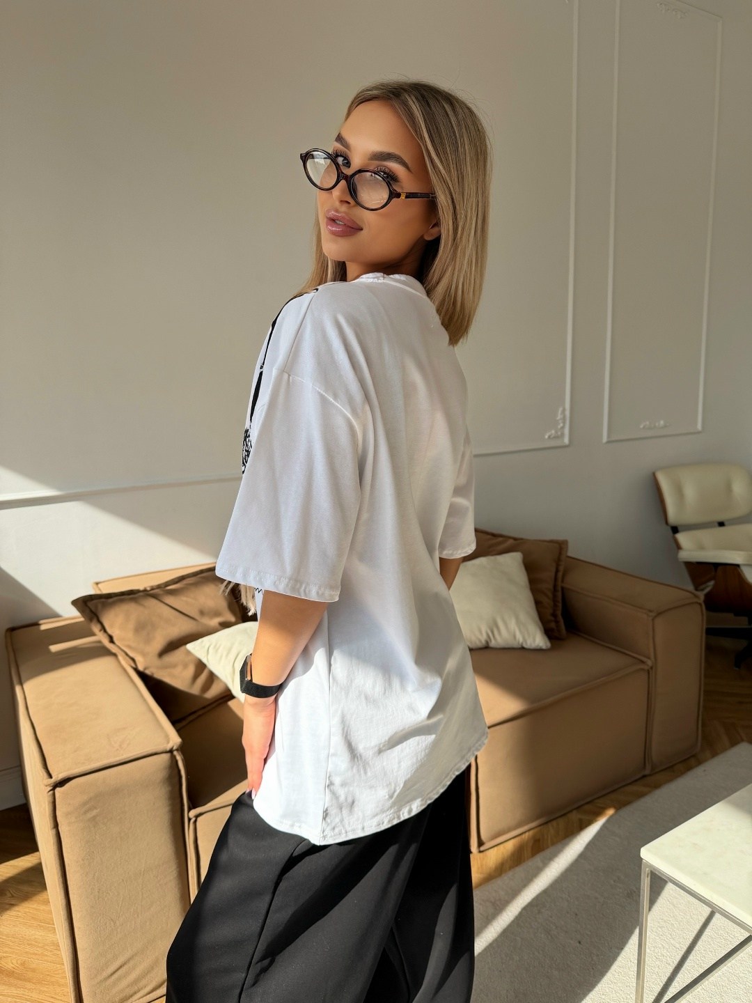 оверсайз женская футболка,футболки женская,футболки оверсайз,футболки оверсайз с принтами,оверсайз футболка черная