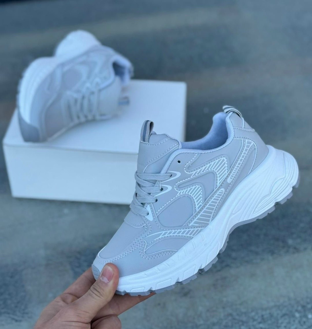 кроссовки,кроссовки женские,белые кроссовки,модные кроссовки,кроссовки на пенке женские