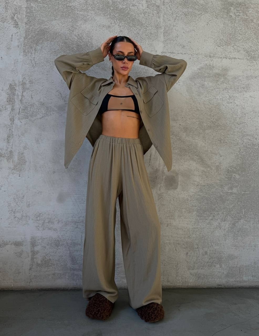 костюм женский льняной летний комплект рубашка и брюки бежевый,брючный костюм,стильные костюмы,льняной костюм с брюками,костюм молочный