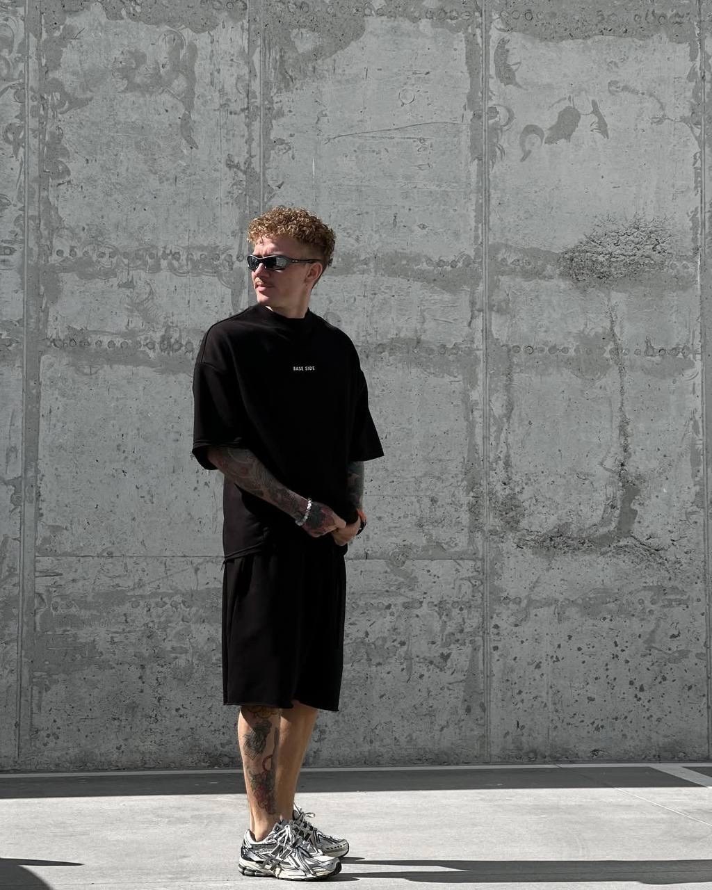 спортивный мужской костюм летний с шортами,cпортивный костюм оверсайз с шортами,летний костюм мужской оверсайз,летний костюм оверсайз,мужской спортивный костюм с шортами