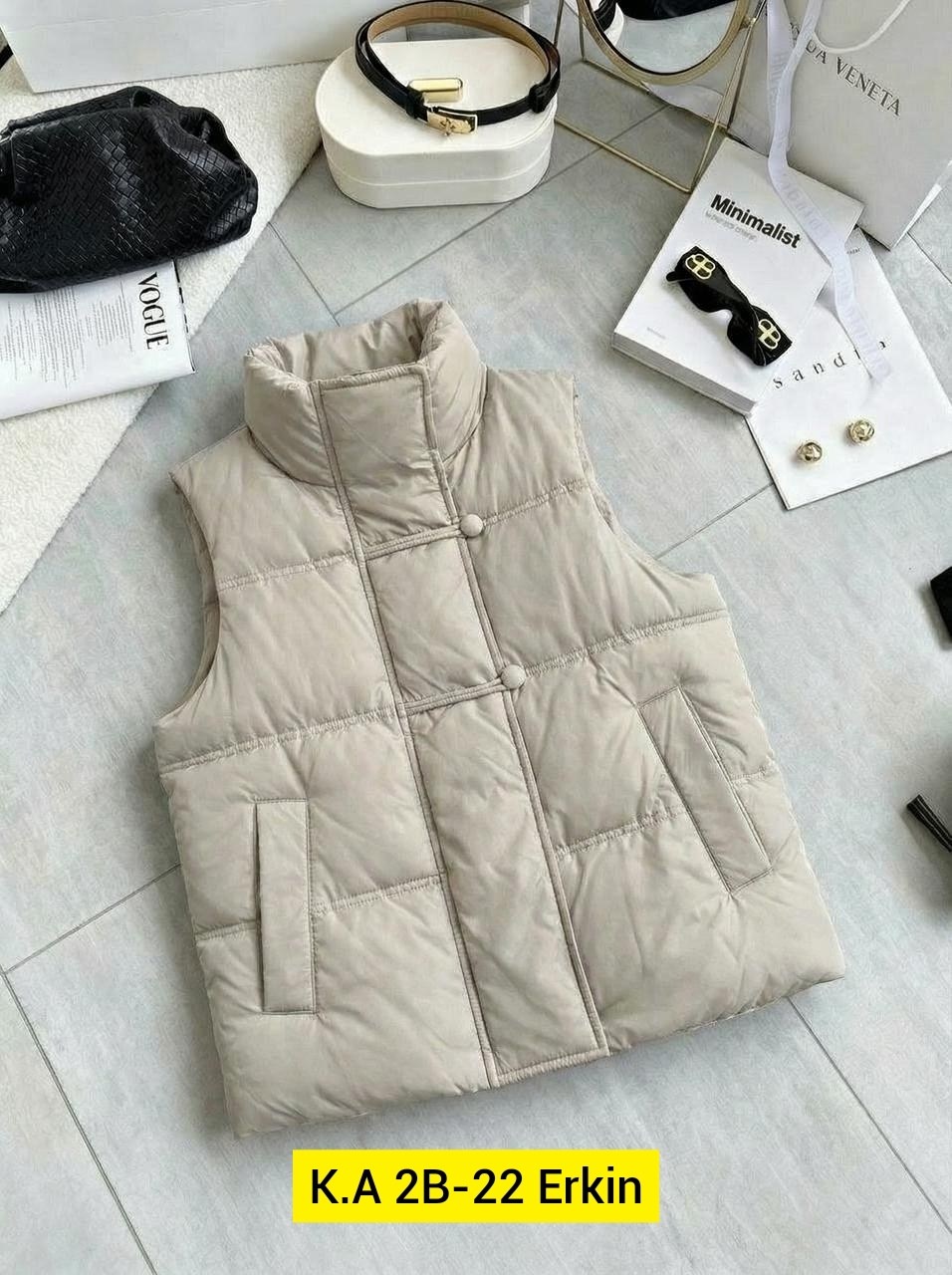 женская жилетка,жилет женский,жилетка теплая женская,жилет,жилетка безрукавка