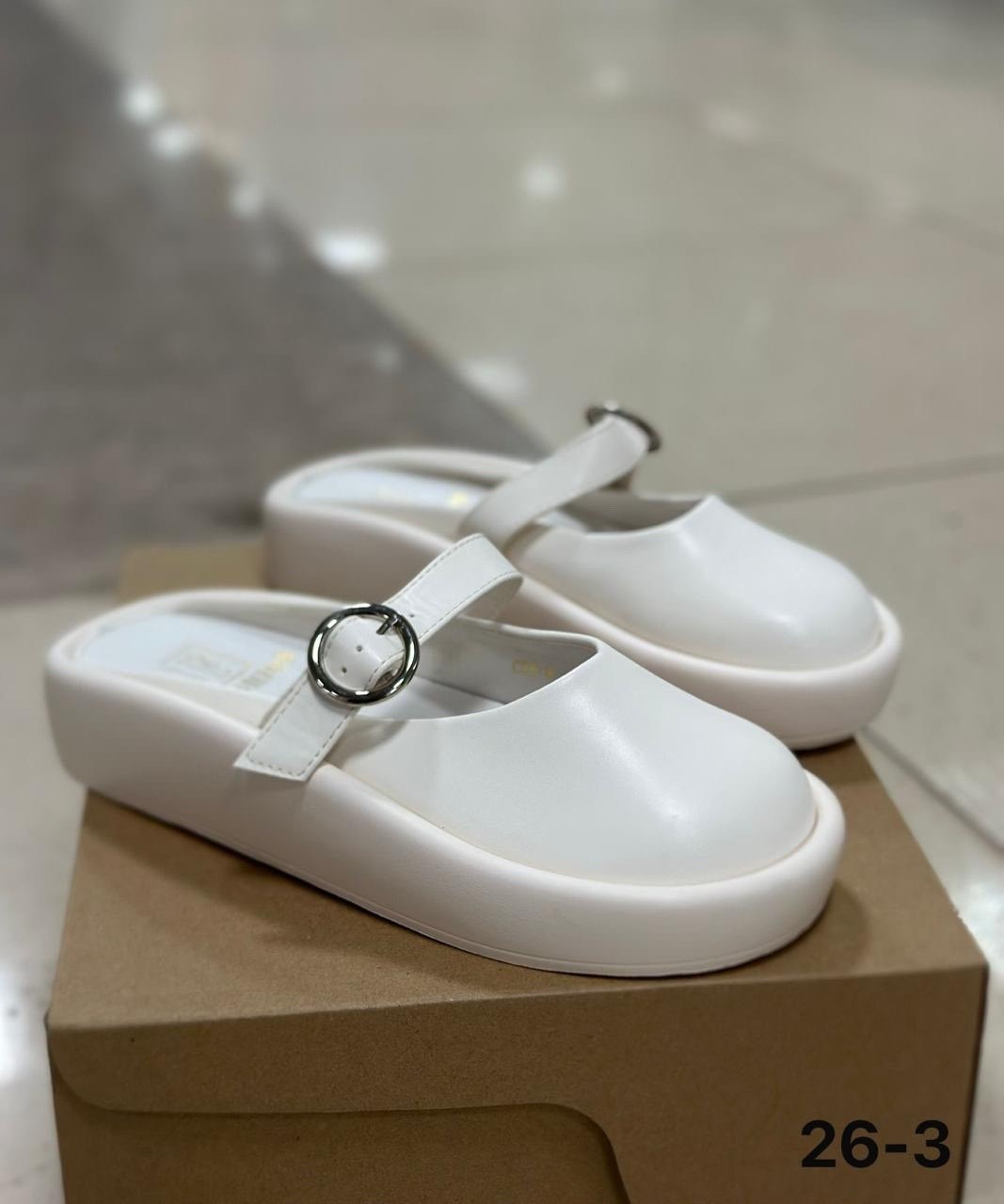 ,модные тапочки,женская ,туфли для девочки,обуви