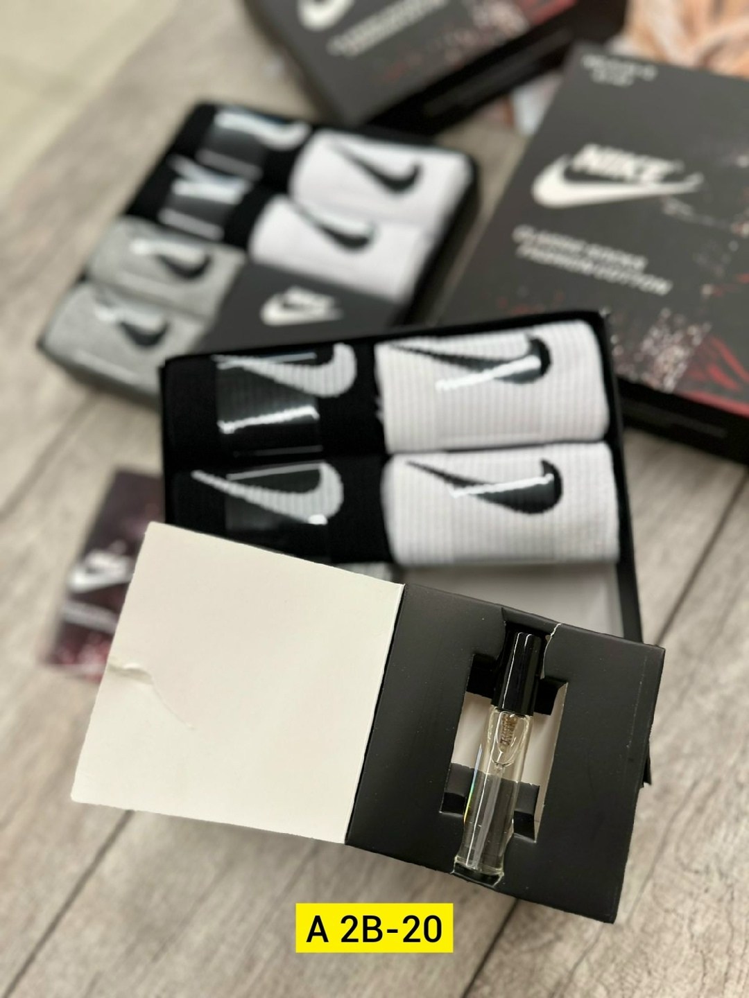 мужские носки nike,носки мужской набор,комплект носков nike,комплект носки мужские,носки набор в коробке высокие nike