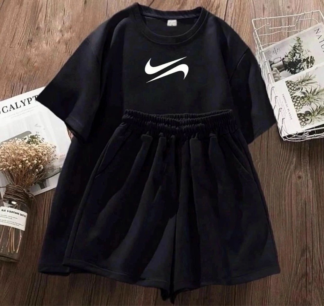 сток одежда,костюм женский,повседневный костюм,одежда женская,костюм для девочек