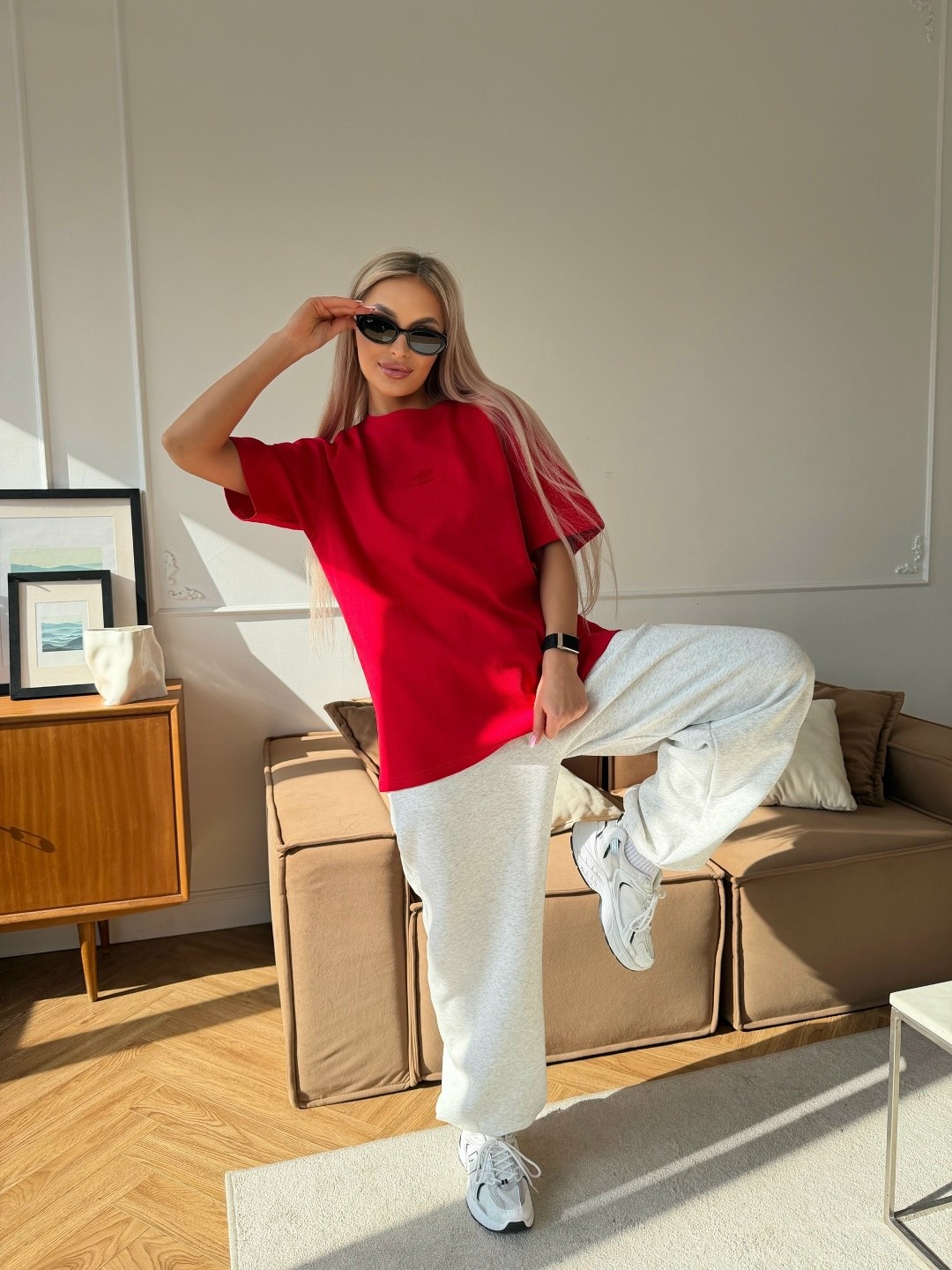 футболки оверсайз женские,футболка оверсайз,черная футболка оверсайз,футболки женская,футболка оверсайз трендовый