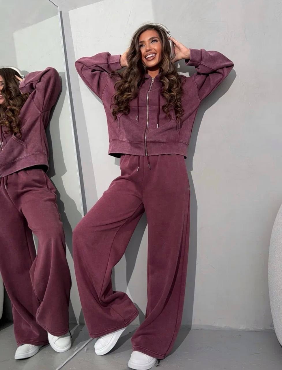 костюм оверсайз из микро замши с капюшоном на молнии yanalis,костюм на флисе,велюровый костюм женский,спортивный костюм велюровый,костюм спортивный
