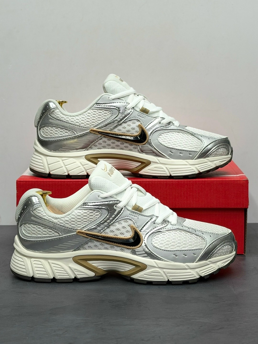 кроссовки nike,кроссовки женские мужские,,кроссовка мужской,кроссовки